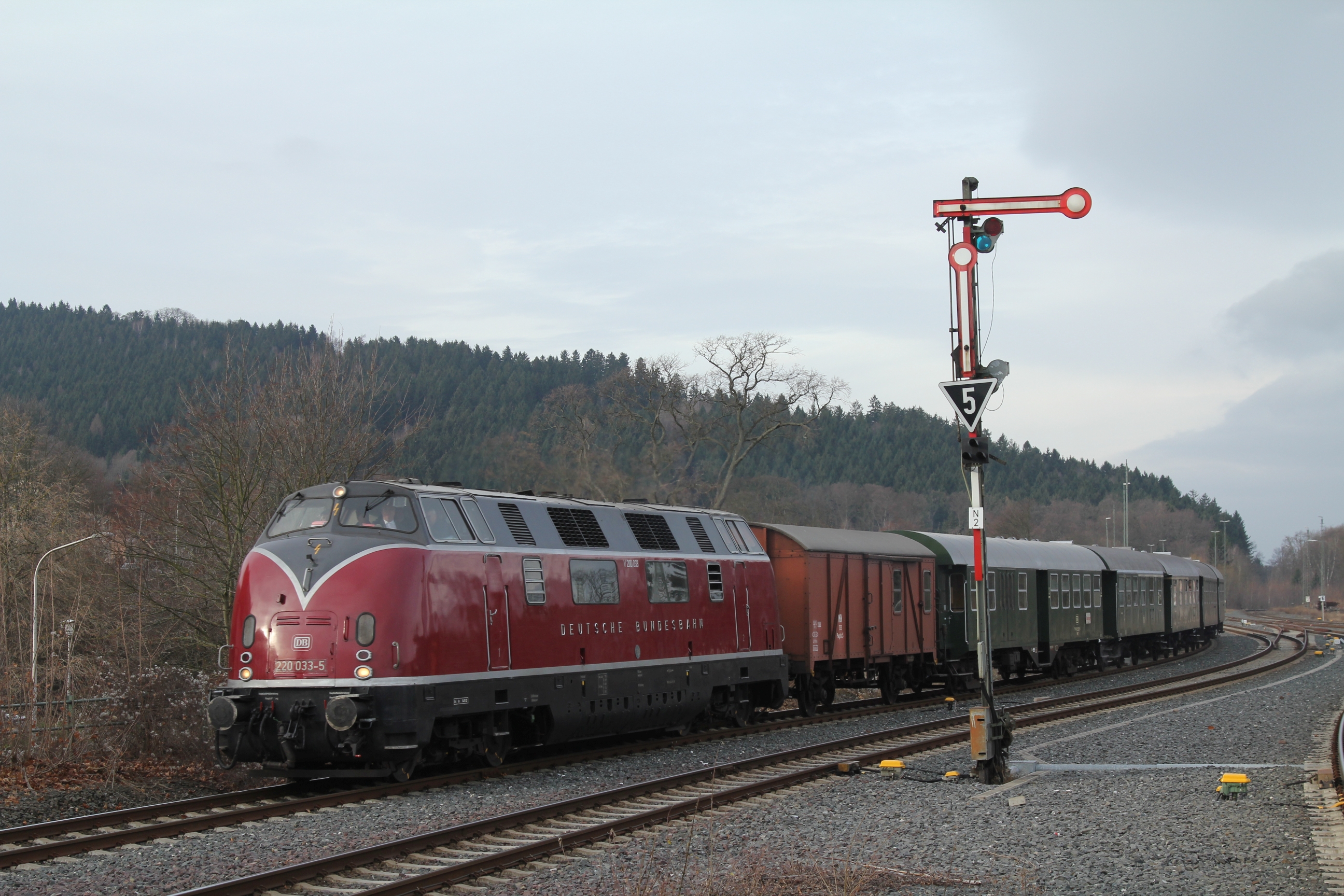 V 200 mit Signal